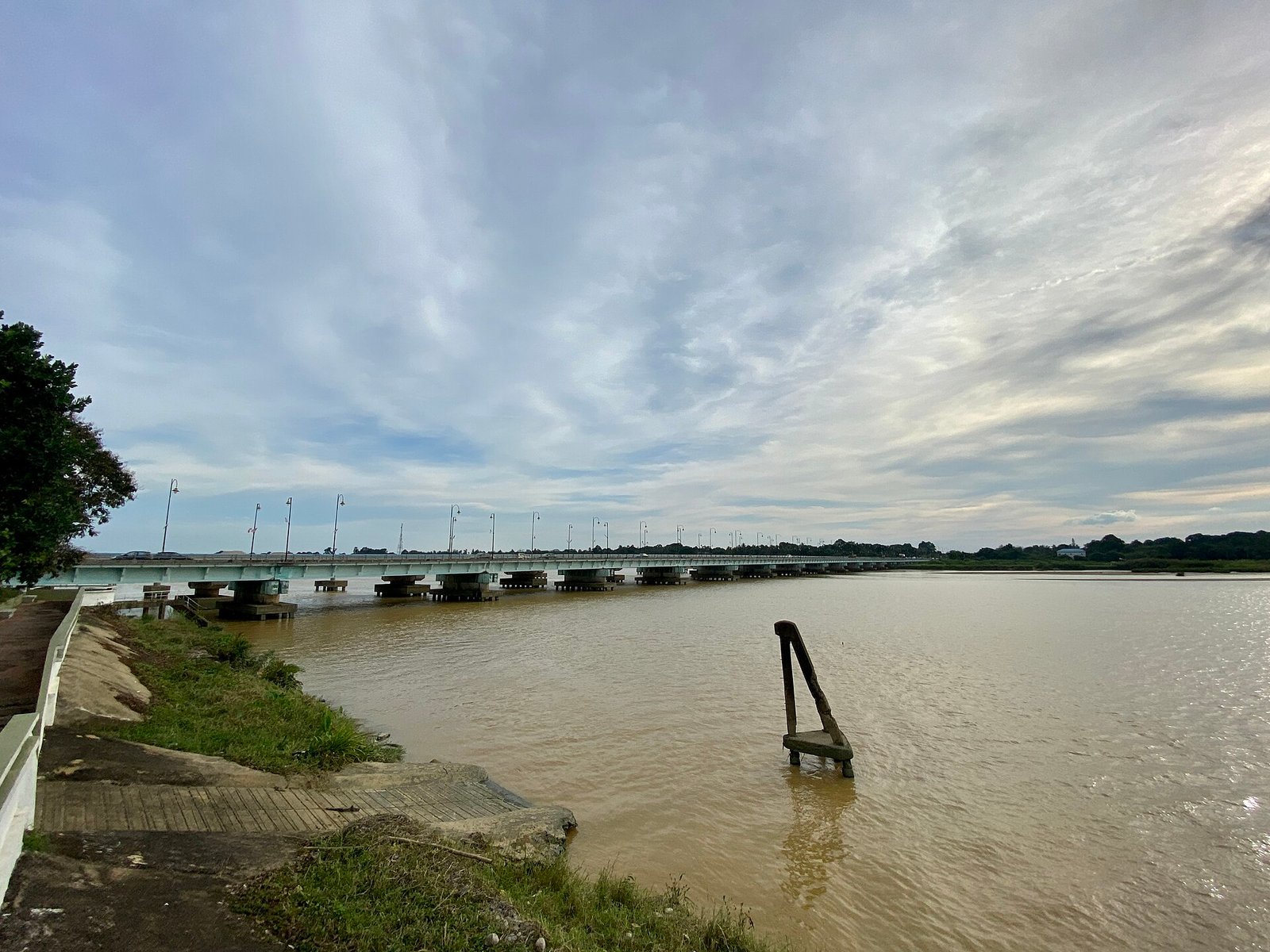 Jambatan Pekan Pahang