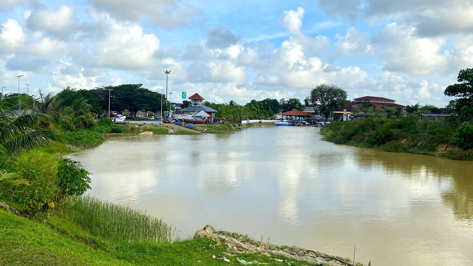 Sungai Pahang Pekan